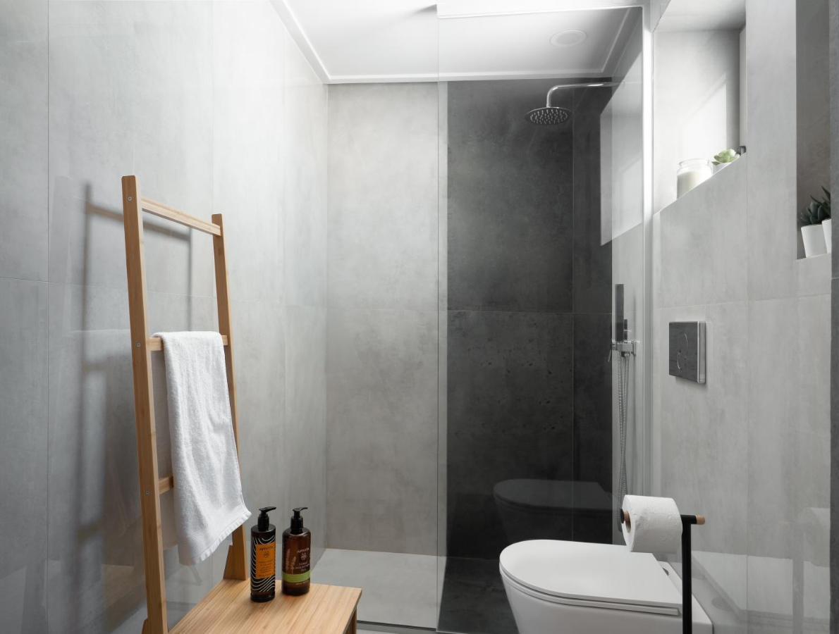 The H Experience - Stylish 2Bd Apt With Balcony In Heraklion Center Экстерьер фото